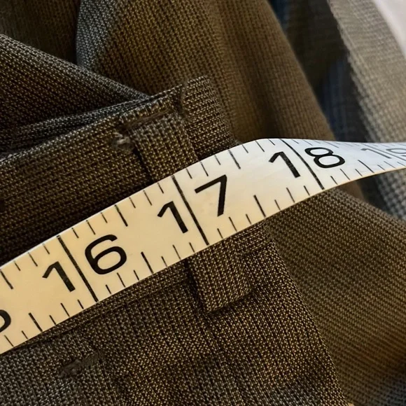 Men’s Bill Robinson 2 piece double breasted suit. With pleated trousers. 42XL